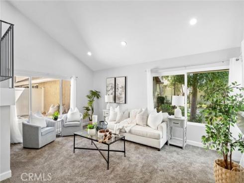 21104 Via Rincon , Yorba Linda, CA