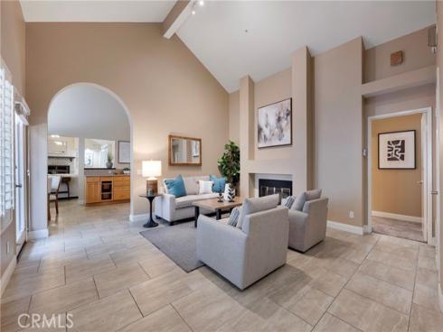 25519  Palermo   Way, Yorba Linda, CA