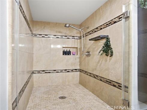 5046 Lakeview 24 Avenue, Yorba Linda, CA