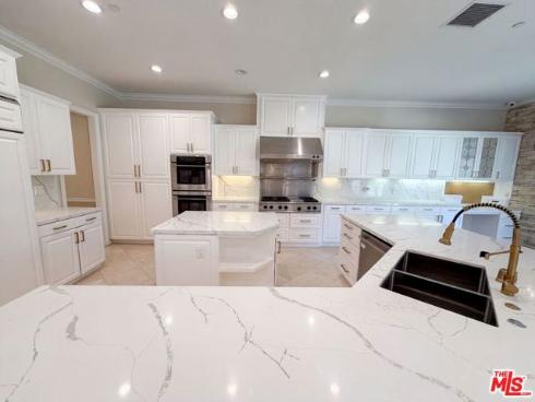 17109 Santa Cruz Court, Yorba Linda, CA