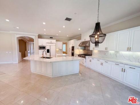 17109 Santa Cruz Court, Yorba Linda, CA