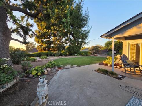 5321 Broken Hill Court